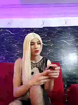 crislingery dolli online show from 05.02.26