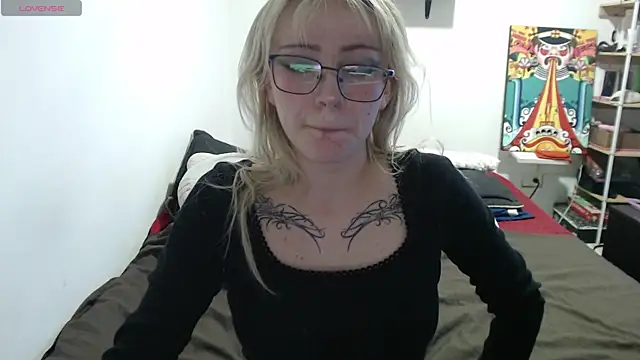 Cloe five online show from 04.29.26