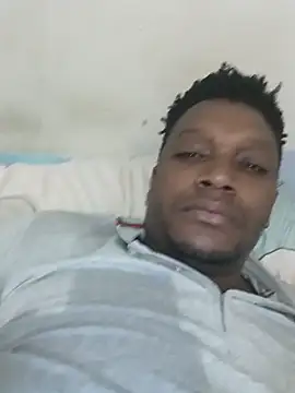 Snapshot of maickly chatting on 02.10.26 maickly online show from 02.10.26