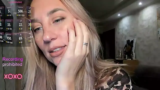 lady Nati online show from 11.09.25