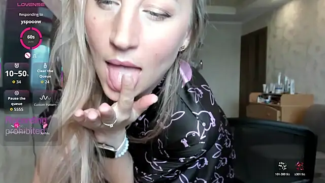 Snapshot of lady_Nati chatting on 05.12.26 lady Nati online show from 05.12.26