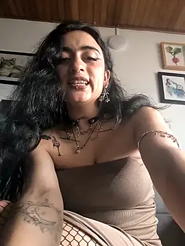 Lila Desiree online show from 03.10.26