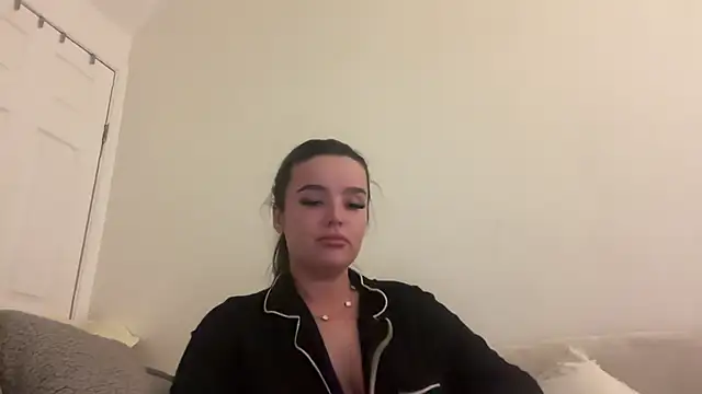 maisiesmithx online show from 02.02.25