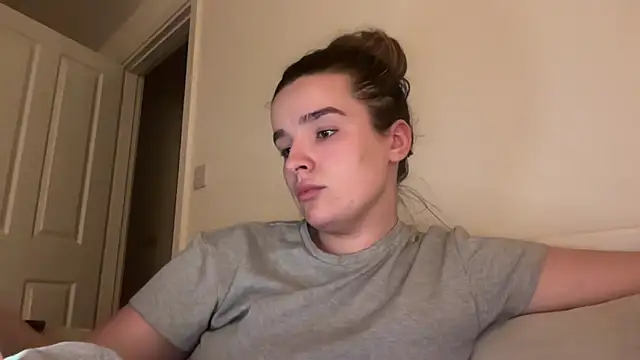 Snapshot of maisiesmithx chatting on 03.09.26 maisiesmithx online show from 03.09.26