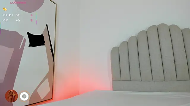 Nikki Angel  online show from 12.15.25