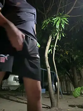 Snapshot of Erick-90 chatting on 02.14.26 Erick-90 online show from 02.14.26