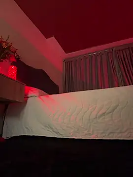 Snapshot of sue___0 chatting on 03.04.26 sue 0 online show from 03.04.26