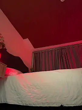 Snapshot of sue___0 chatting on 03.21.26 sue 0 online show from 03.21.26