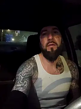 Snapshot of Beardedtattood chatting on 02.16.25 Beardedtattood online show from 02.16.25