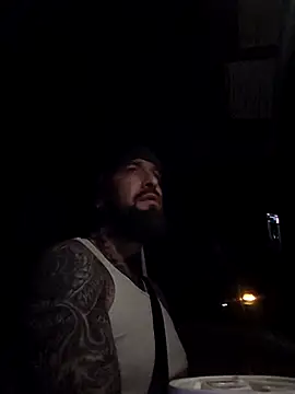 Beardedtattood online show from 11.10.25