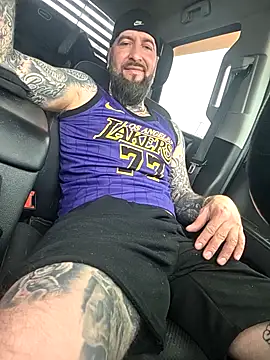 Beardedtattood online show from 04.25.26