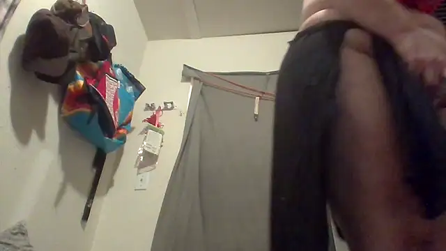 Snapshot of esadmisfit1 chatting on 02.02.25 esadmisfit1 online show from 02.02.25