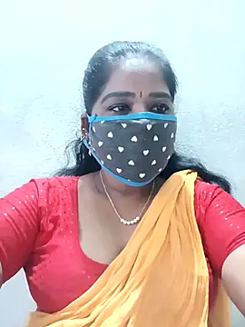 Snapshot of MaaliiiPonuTamil chatting on 11.14.25 MaaliiiPonuTamil online show from 11.14.25