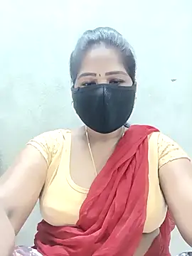 Snapshot of MaaliiiPonuTamil chatting on 01.05.26 MaaliiiPonuTamil online show from 01.05.26