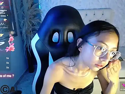 Snapshot of NathaliaSweet_11 chatting on 02.07.25 NathaliaSweet 11 online show from 02.07.25