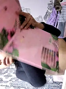 Snapshot of DannaDooll99 chatting on 02.13.25 DannaDooll99 online show from 02.13.25