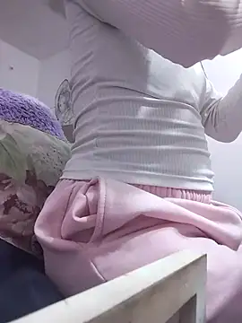 Snapshot of DannaDooll99 chatting on 03.12.25 DannaDooll99 online show from 03.12.25