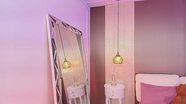 Snapshot of DannaDooll99 chatting on 09.24.25 DannaDooll99 online show from 09.24.25