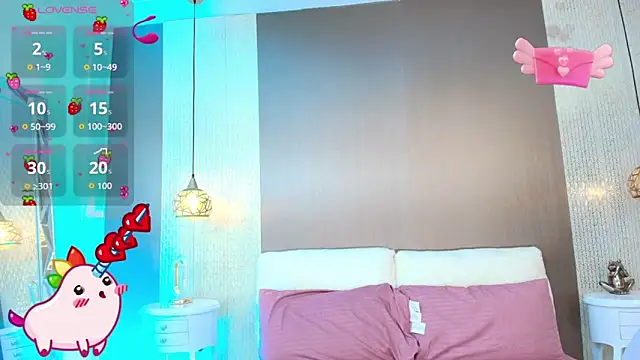 Snapshot of DannaDooll99 chatting on 09.30.25 DannaDooll99 online show from 09.30.25