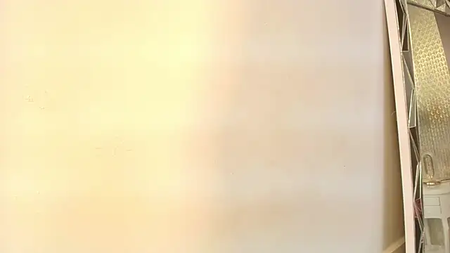 Snapshot of DannaDooll99 chatting on 10.17.25 DannaDooll99 online show from 10.17.25