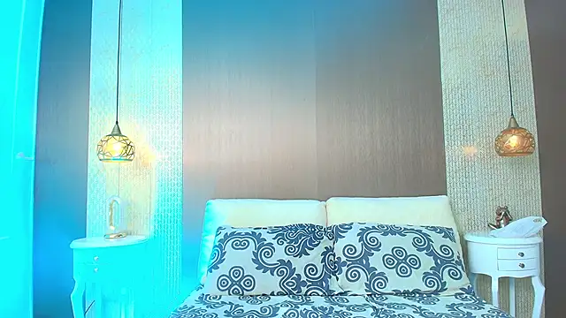 Snapshot of DannaDooll99 chatting on 11.22.25 DannaDooll99 online show from 11.22.25