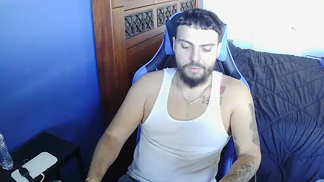 Snapshot of MasterKvn chatting on 03.14.25 MasterKvn online show from 03.14.25