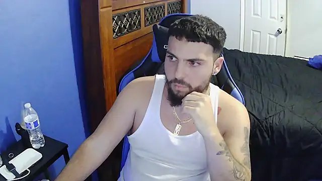 Snapshot of MasterKvn chatting on 03.15.25 MasterKvn online show from 03.15.25