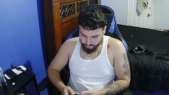 Snapshot of MasterKvn chatting on 03.21.25 MasterKvn online show from 03.21.25