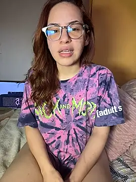 AgnesCampp online show from 03.12.26