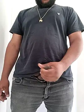 Snapshot of janjuniior chatting on 12.04.25 janjuniior online show from 12.04.25