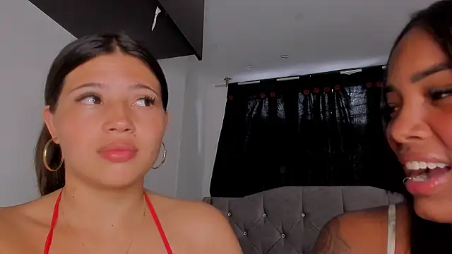 Snapshot of game_with_lesbians_ chatting on 01.25.25 game with lesbians online show from 01.25.25