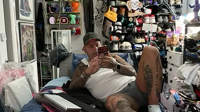 joeytatts66 online show from 03.22.26