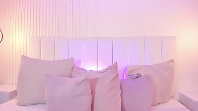 natali henao online show from 03.11.25