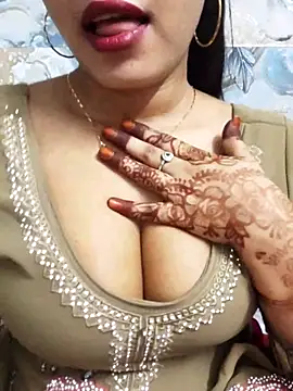 Snapshot of Sania-Love chatting on 04.05.26 Sania-Love online show from 04.05.26