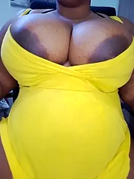 Snapshot of PervertPreggy chatting on 05.26.26 PervertPreggy online show from 05.26.26