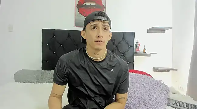 hotfriends sex online show from 12.21.24