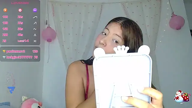 Snapshot of evaluna_horny_ chatting on 11.14.25 evaluna horny online show from 11.14.25