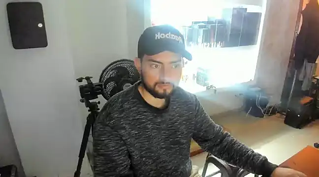 Leandro GB online show from 02.10.25