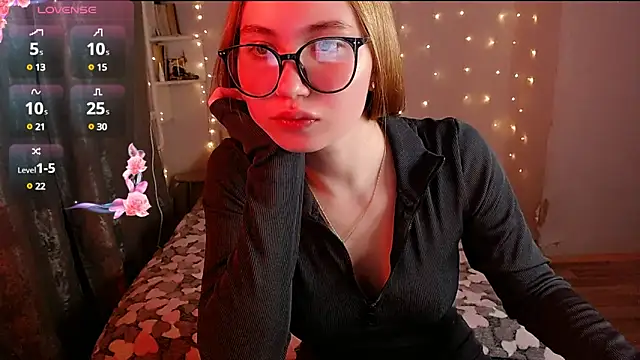 Miya Mark online show from 01.23.25