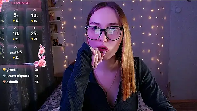 Miya Mark online show from 03.05.25