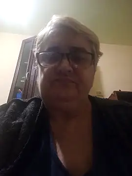 Snapshot of Sonya5156 chatting on 12.17.24 Sonya5156 online show from 12.17.24