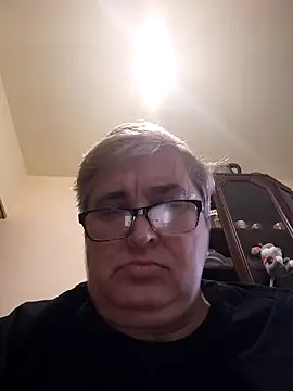 Snapshot of Sonya5156 chatting on 12.20.24 Sonya5156 online show from 12.20.24