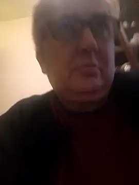 Snapshot of Sonya5156 chatting on 12.25.24 Sonya5156 online show from 12.25.24