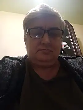 Snapshot of Sonya5156 chatting on 12.29.24 Sonya5156 online show from 12.29.24