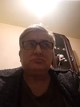 Snapshot of Sonya5156 chatting on 12.29.24 Sonya5156 online show from 12.29.24