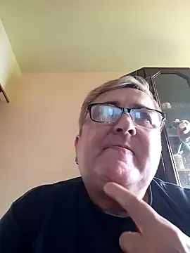 Snapshot of Sonya5156 chatting on 01.20.25 Sonya5156 online show from 01.20.25