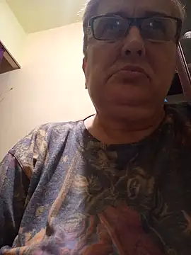 Snapshot of Sonya5156 chatting on 02.12.25 Sonya5156 online show from 02.12.25