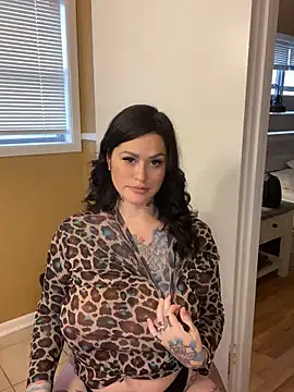 TexasTattooedHouseWife online show from 02.21.25