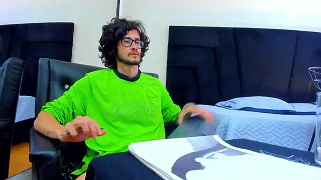 Loggan donnelly online show from 02.19.25