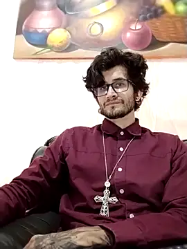 Loggan donnelly online show from 04.21.26